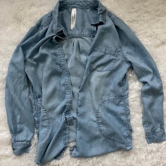 Women’s Chambray Long Sleeve Top Size XS - Picture 1 of 3